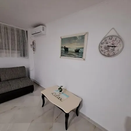 شقة Beach Apartment *